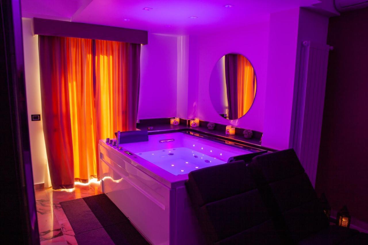 Hotel Ibisco Suites & Relax Pozzuoli Bagian luar foto