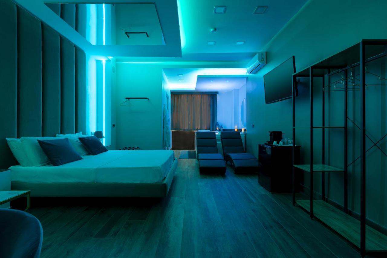 Hotel Ibisco Suites & Relax Pozzuoli Bagian luar foto