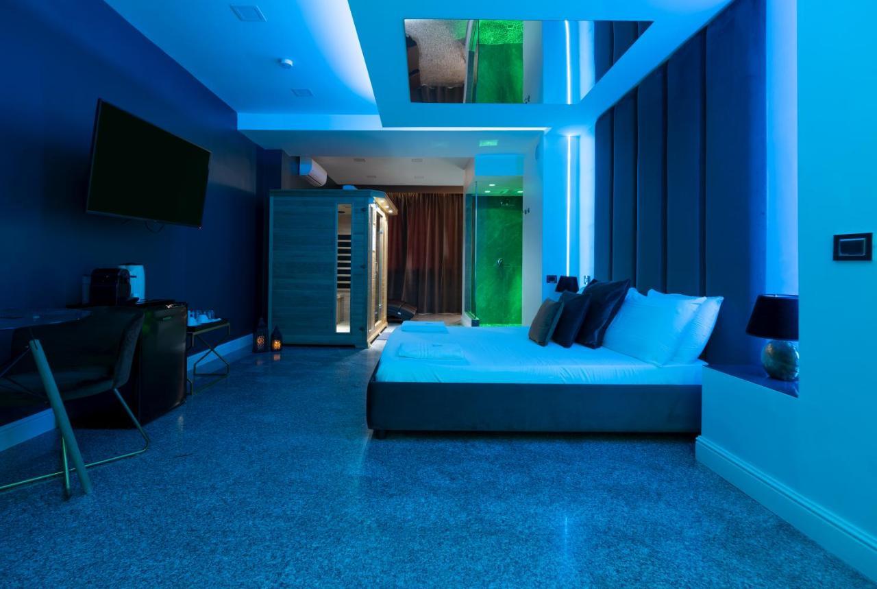 Hotel Ibisco Suites & Relax Pozzuoli Bagian luar foto