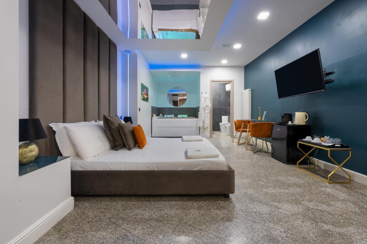 Hotel Ibisco Suites & Relax Pozzuoli Bagian luar foto