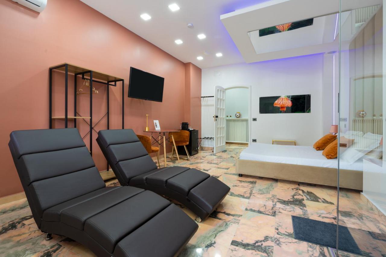 Hotel Ibisco Suites & Relax Pozzuoli Bagian luar foto