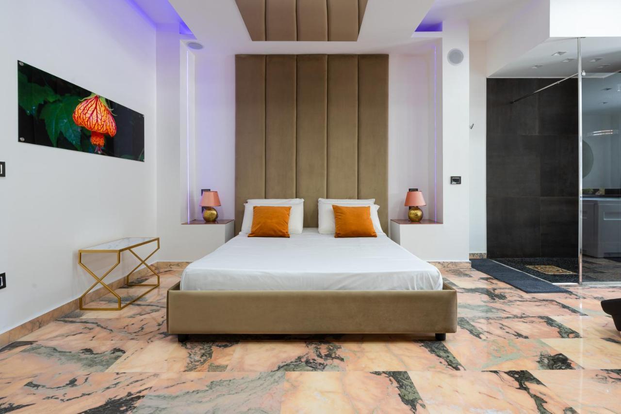 Hotel Ibisco Suites & Relax Pozzuoli Bagian luar foto