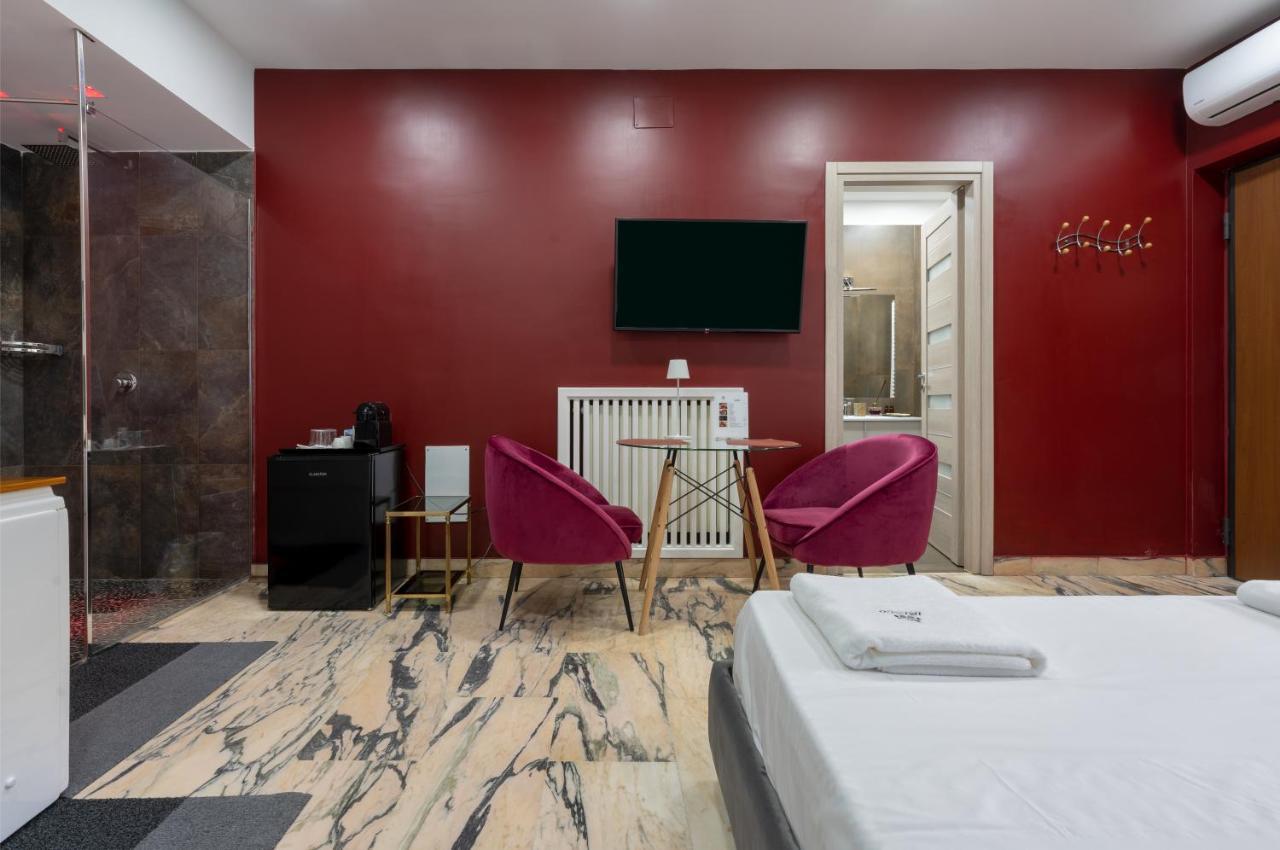 Hotel Ibisco Suites & Relax Pozzuoli Bagian luar foto